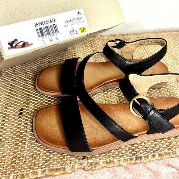 NEW 8.5 SOUL Naturalizer JAYVEE Black Flat Sandals Shoes Vacation Beach - Picture 8 of 8